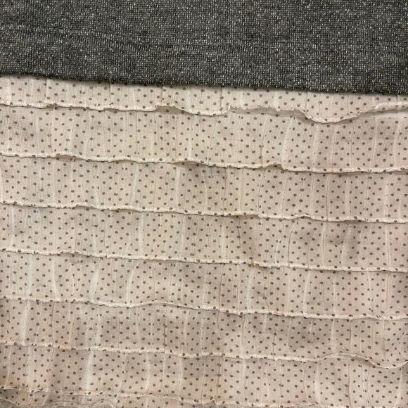 Boutique Lightweight Grey Sweatshirt with Ruffle Tiered Polka Dot Hem Medium - Picture 2 of 3